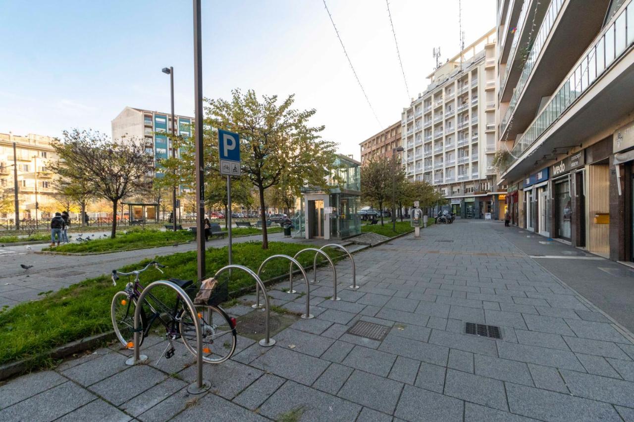 Urban House Carducci - Apartments Турин Экстерьер фото