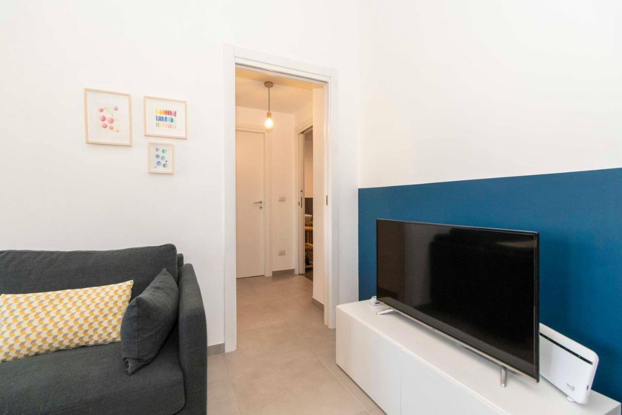 Urban House Carducci - Apartments Турин Экстерьер фото